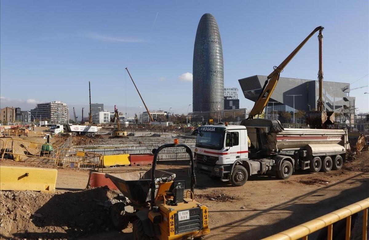 Obras de la plaza de las Glòries.