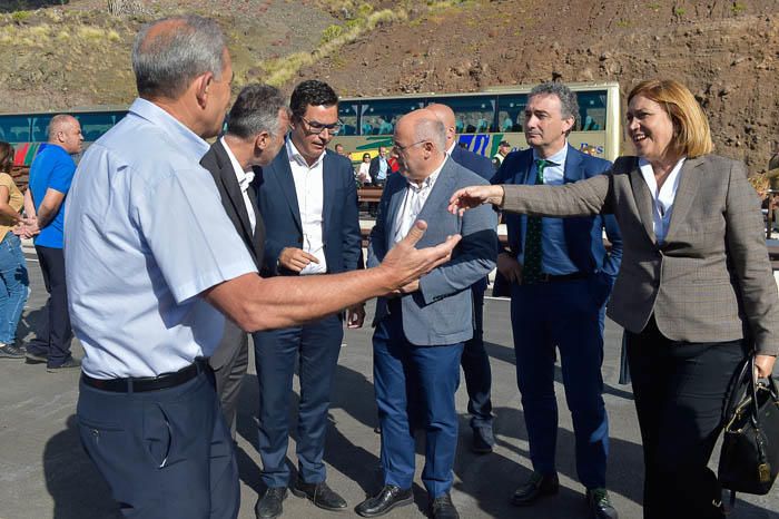 Apertura del primer tramo de la carretera de La ...