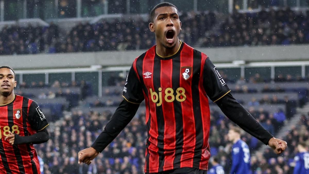 Rayan celebra su último tanto con el Bournemouth