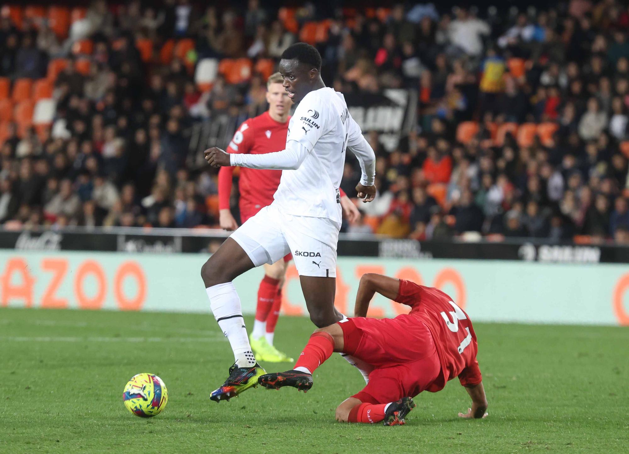 Valencia CF - Nottingham Forest en imágenes