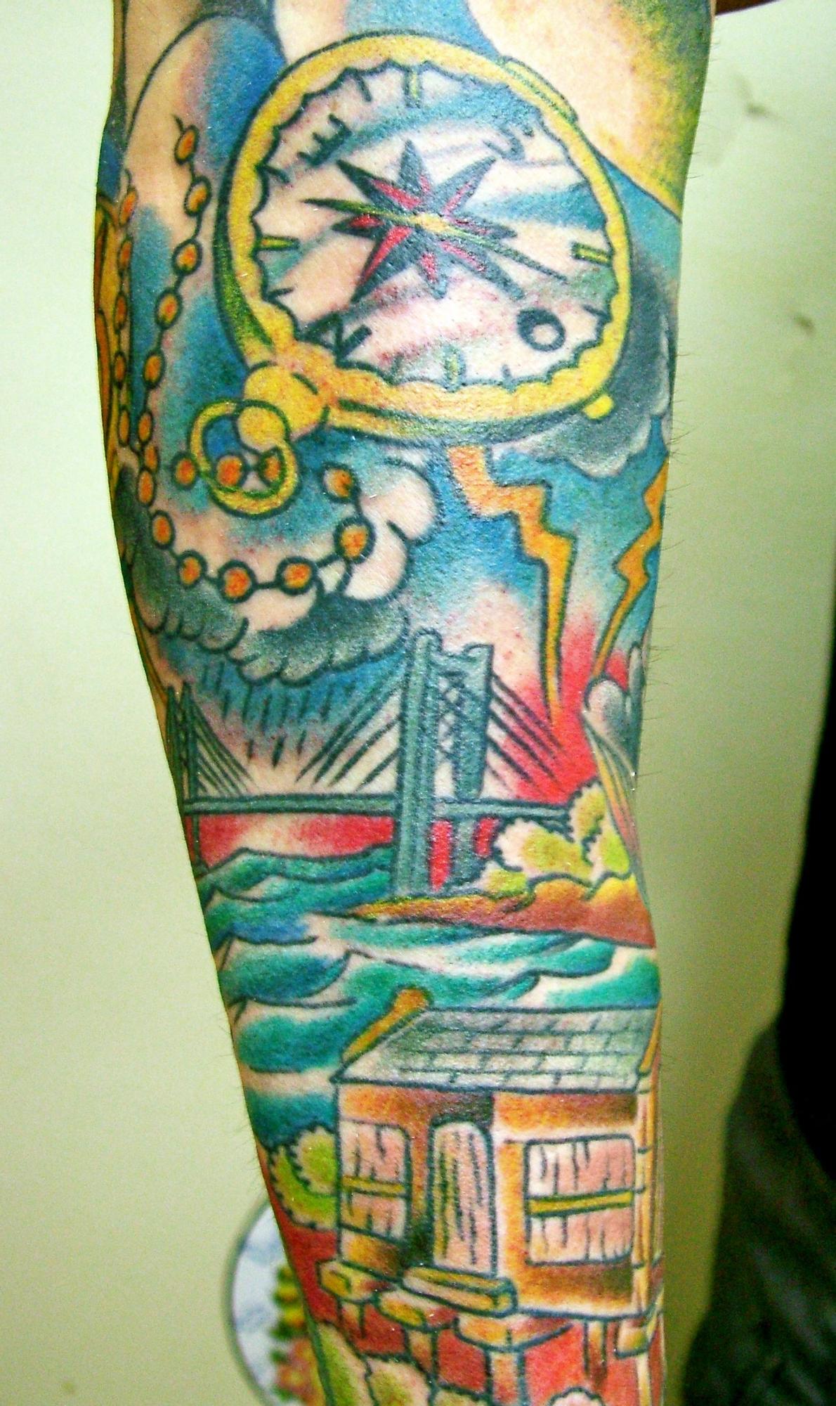 El Puente de Rande sobre la Ría de Vigo con un hórreo al frente. // Nortes (Tatuajes Costa Oeste)