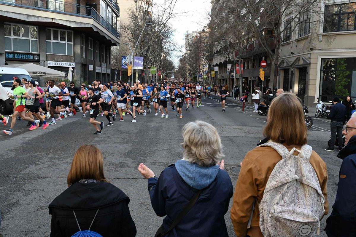 ¿Has participado en la Marató de Barcelona 2024? ¡Búscate en las fotos¡