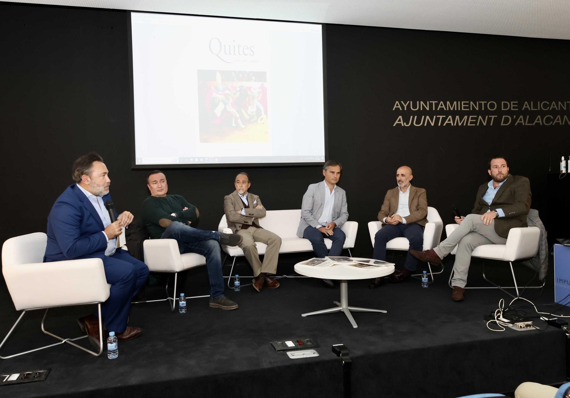 Luis Francisco Esplá y Carlos Marzal presentan la revista taurina "Quites" en Alicante