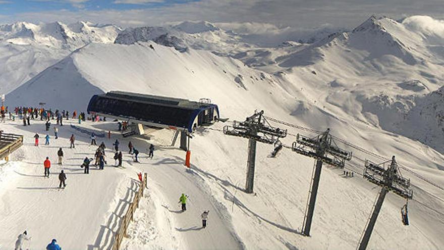 Almenys quatre morts per una allau als Alps francesos