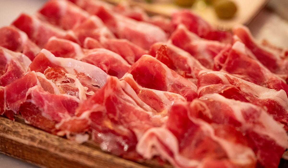Plato de jamón ibérico.