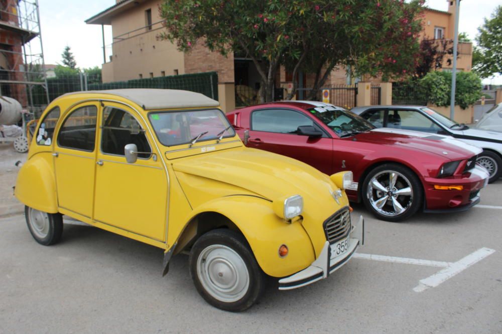 Peralada viu amb passió la Trobada Motor Clàssic