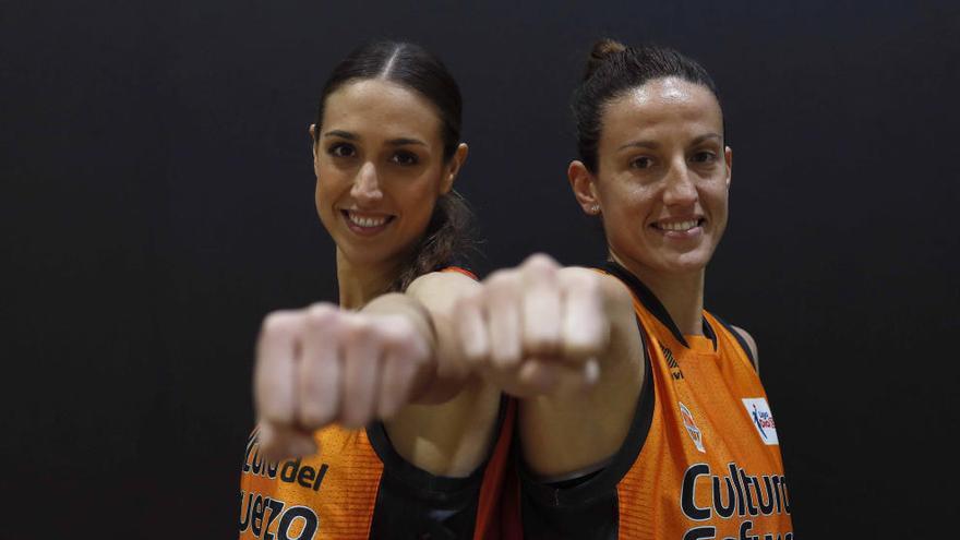 Tamara Abalde y María Pina son dos de las jugadoras con mayor experiencia en la plantilla.