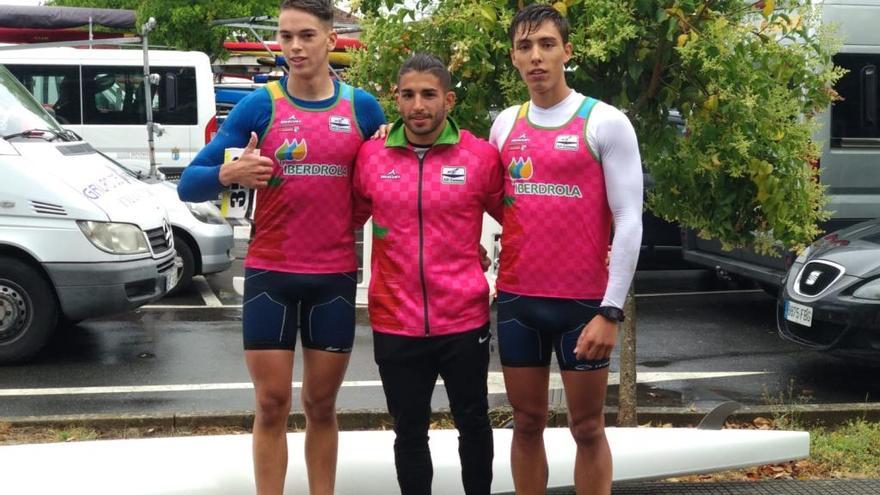 Luis Álvarez y Óscar Borrego logran la victoria en K-2 y se clasifican para el campeonato de Europa