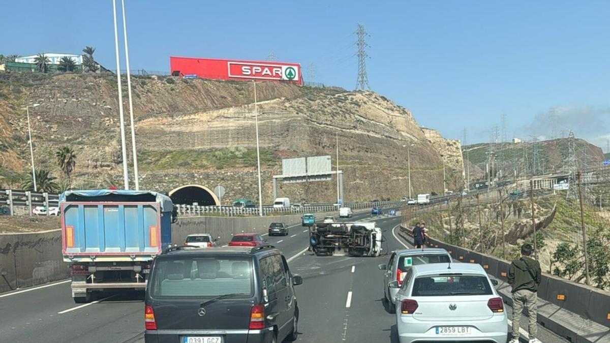 Operativo de limpieza y retirada