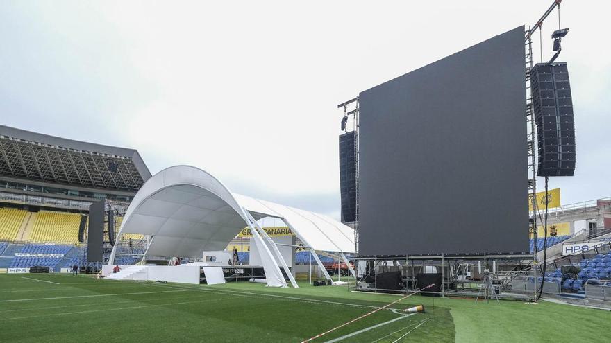 Preparativos en el Estadio de Gran Canaria para la misa del papa León XIV