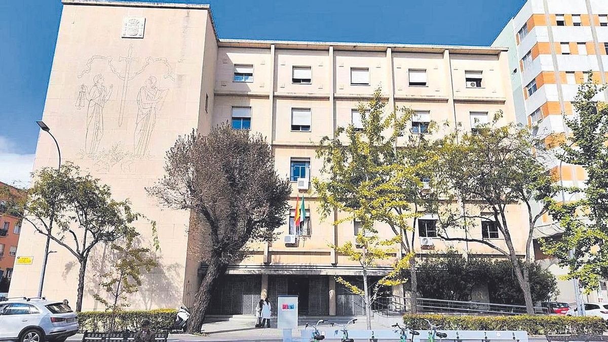 Sede de la Audiencia Provincial de Badajoz en una fotografía de archivo.