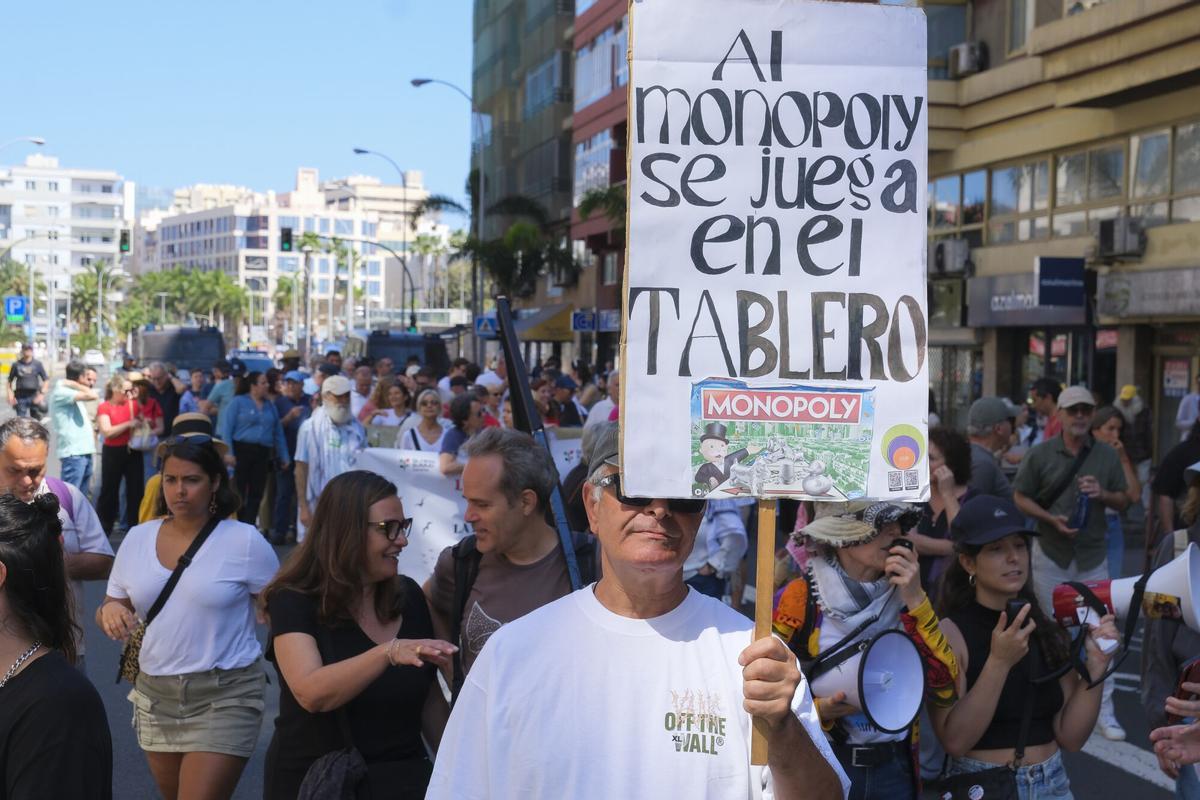 Manifestación por el Día de los Trabajadores en Las Palmas de Gran Canaria