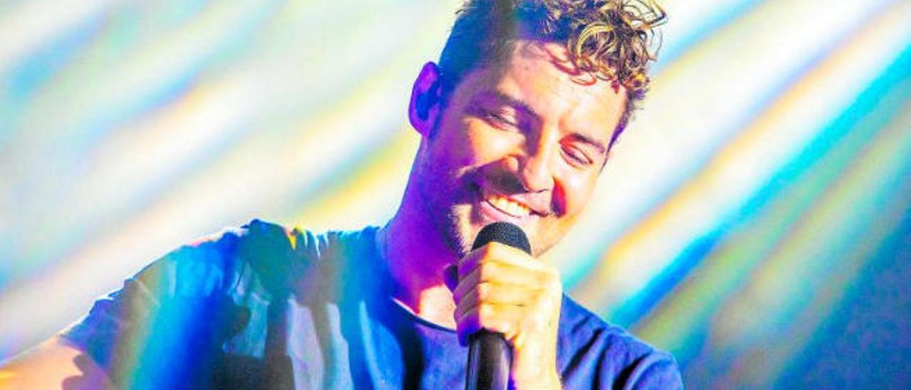 David Bisbal, durante un concierto.