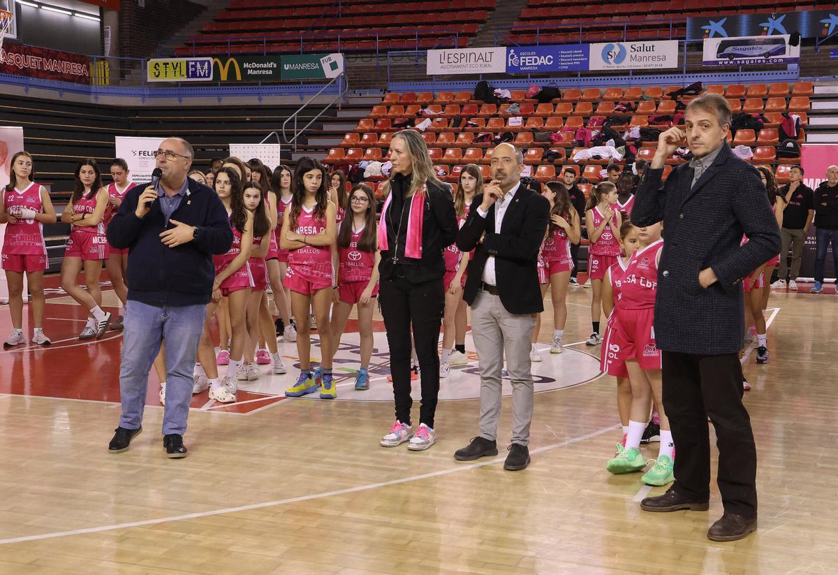 Imatges de la presentació del Manresa Club Bàsquet Femení Imatges de la presentació del Manresa Club Bàsquet Femení