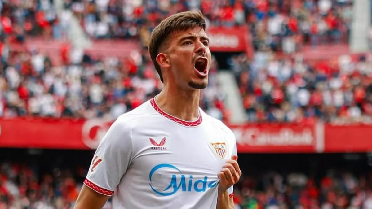 El Sevilla, a la espera: la dura sanción a la que se expone Kike Salas