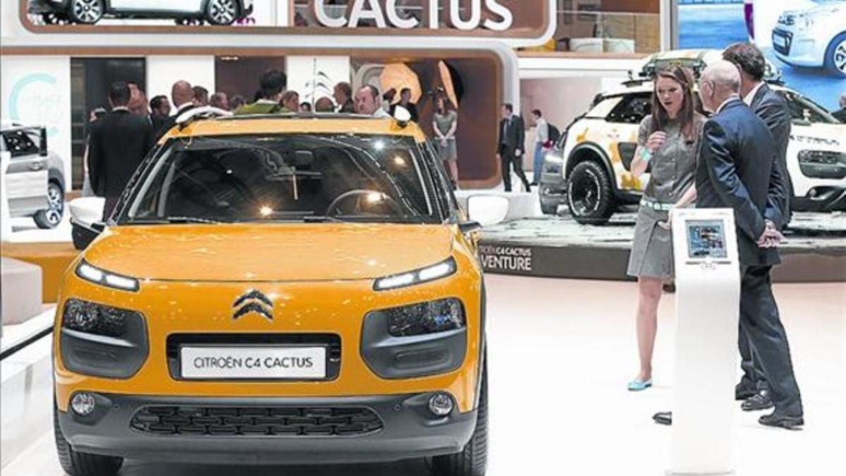 CITROËN C4 CACTUS. El modelo fabricado en España centró la atención de muchos visitantes.