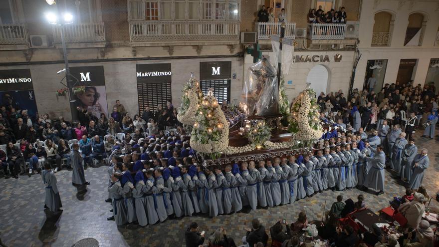 Mil personas portarán a la Virgen de la Piedad en la procesión extraordinaria del centenario este domingo en Cartagena