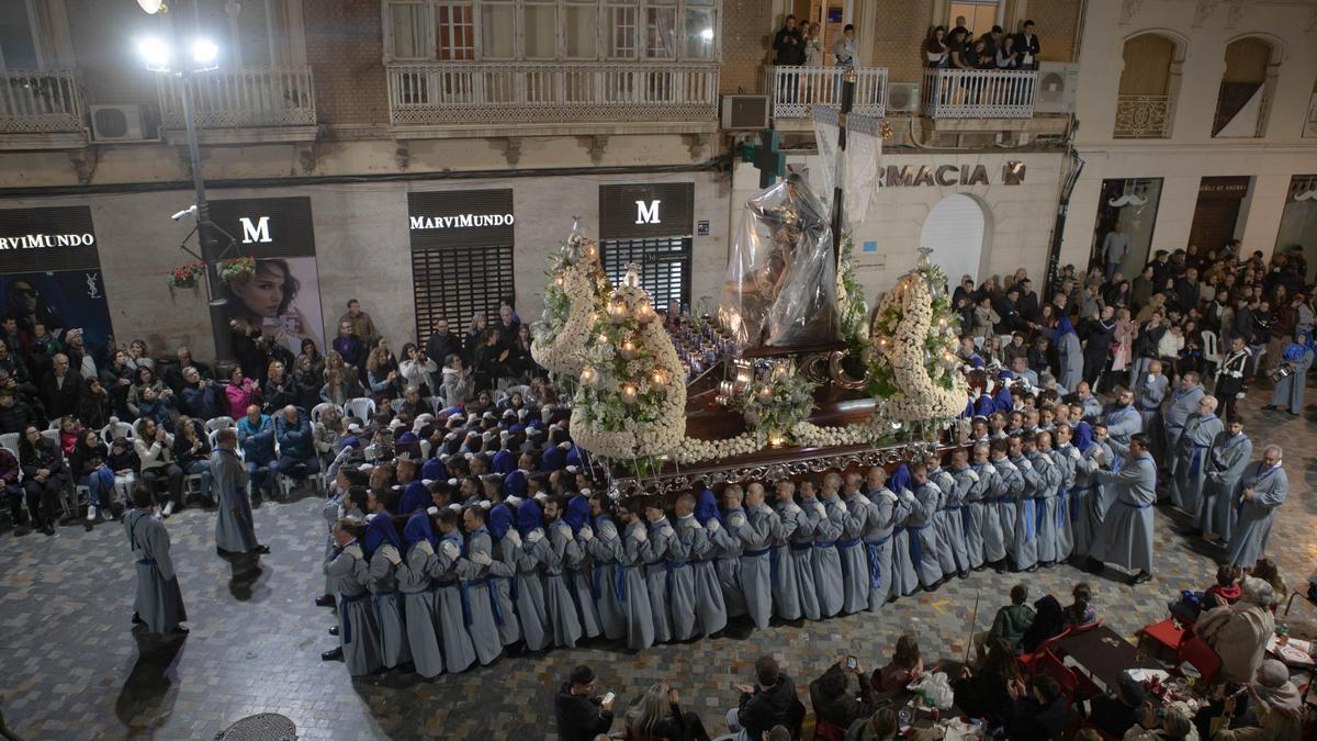 Las imágenes de la procesión de la Virgen de la Piedad el Lunes Santo en Cartagena