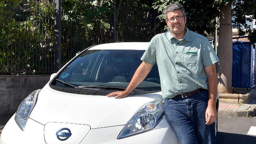 El coche eléctrico busca &#039;enchufe&#039;