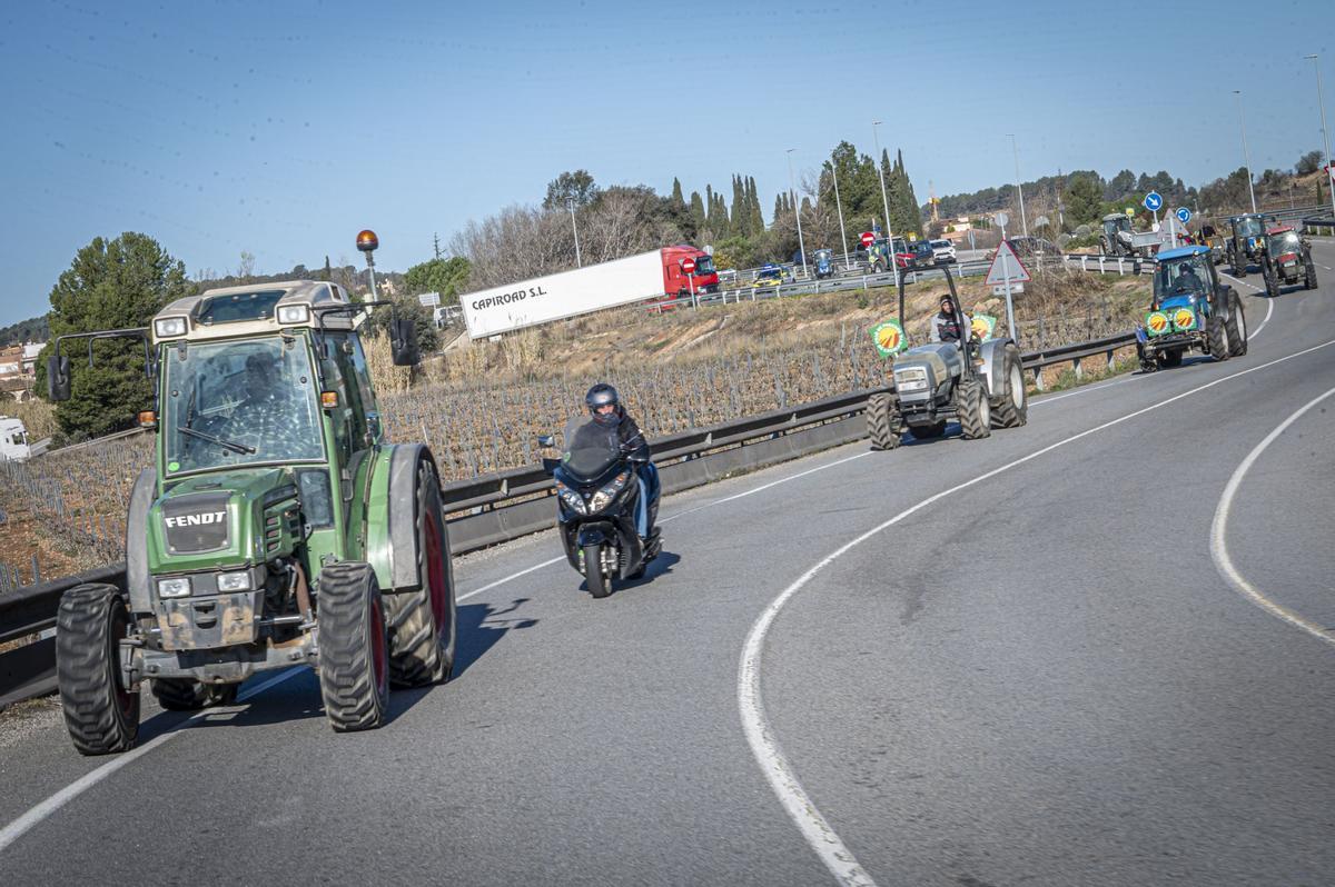 Movilización de agricultores en Sant Sadurní dAnoia