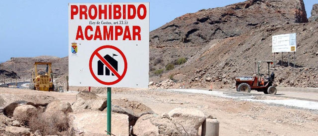 Harchicasa reclama la titularidad del suelo en la playa de Medio Almud - La  Provincia