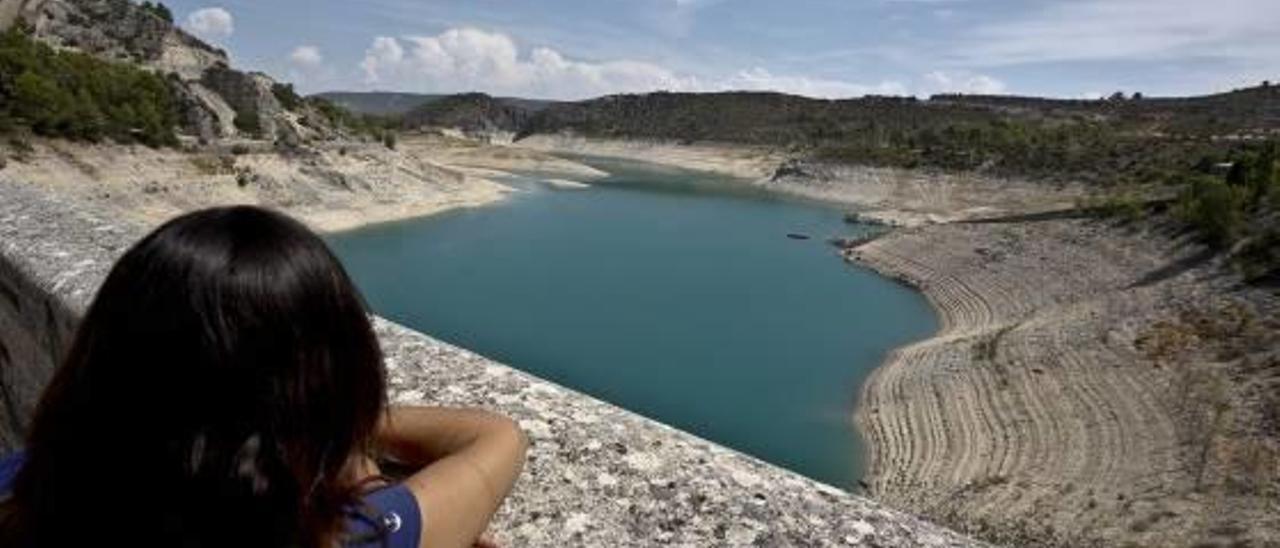 El Tajo está ya por debajo del límite para trasvasar agua a partir de enero