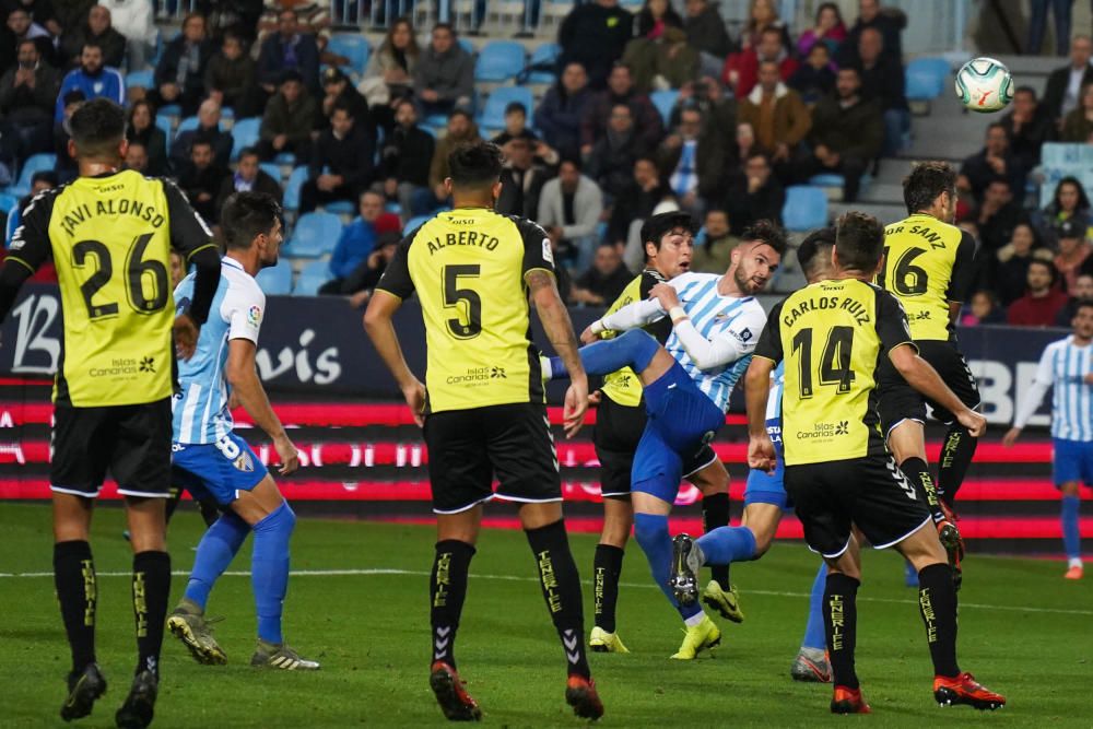 Partido del Málaga CF y el Tenerife en La Rosaleda.