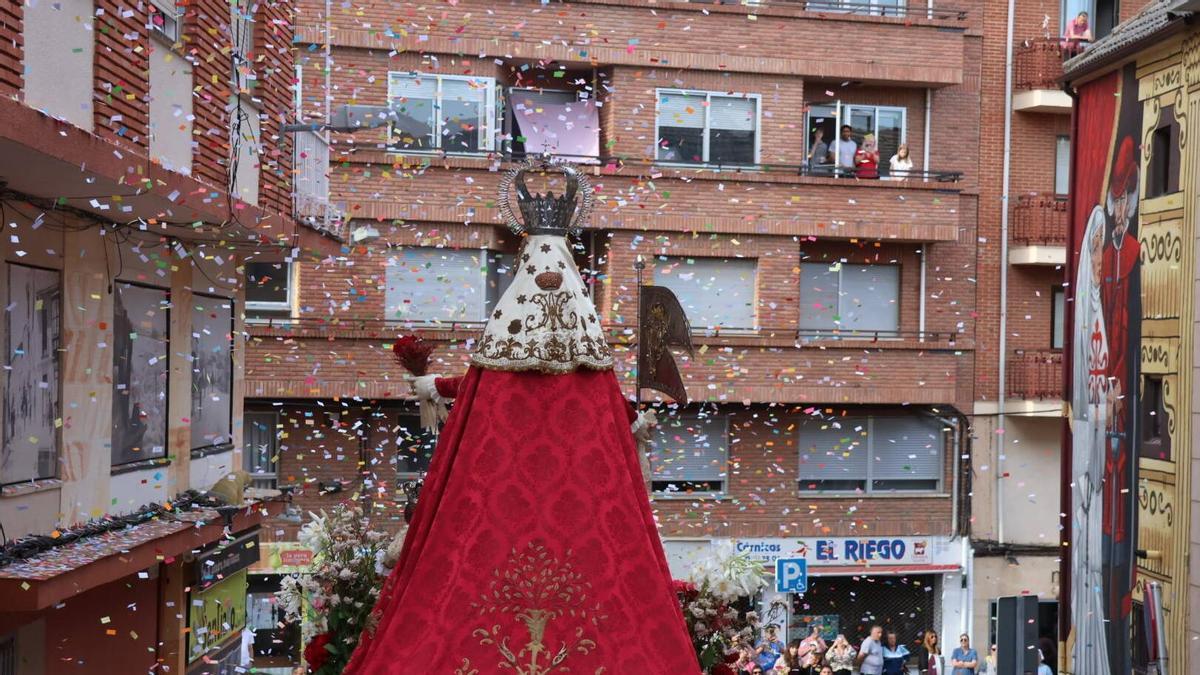 La Hiniesta y Zamora se dan la mano para celebrar el Lunes de Pentecostés.