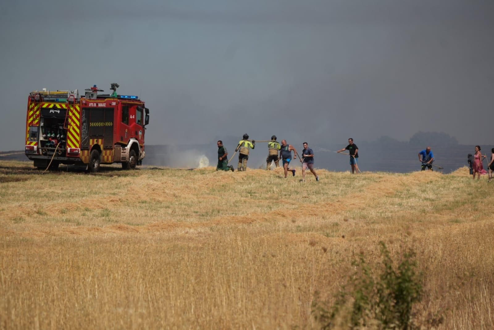 Un incendio en Sancha Brava (Badajoz) obliga a activar el nivel 1