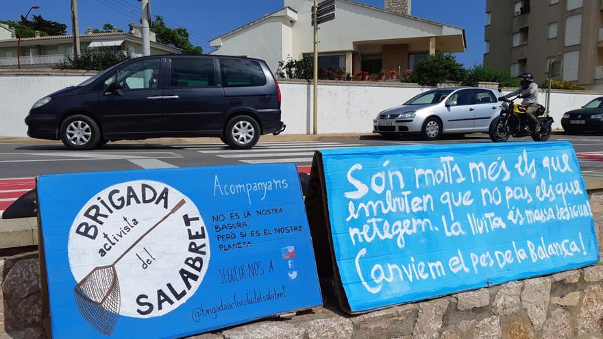 Cartells de l&#039;associació.