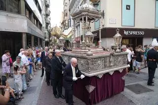 Corpus en Castellón: Cientos de castellonenses participan en la procesión