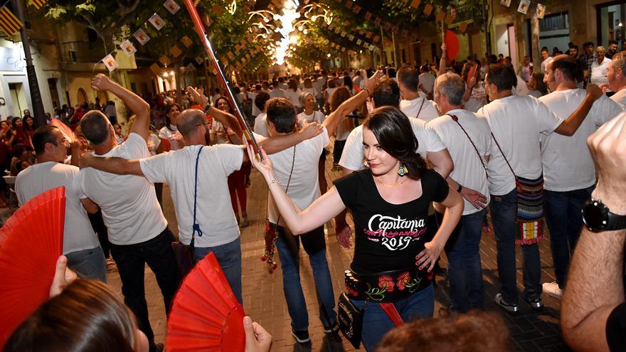 Xixona se reencuentra con sus fiestas de Moros y Cristianos en el &quot;Dia del Senyal&quot;