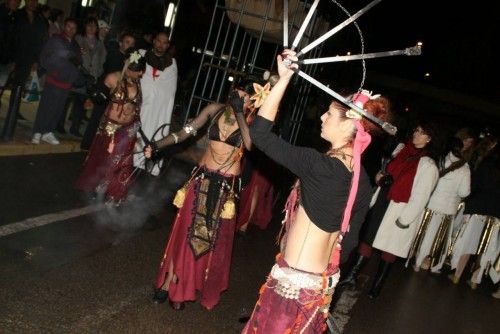 Desfile de moros, cristianos y judios en Lorca