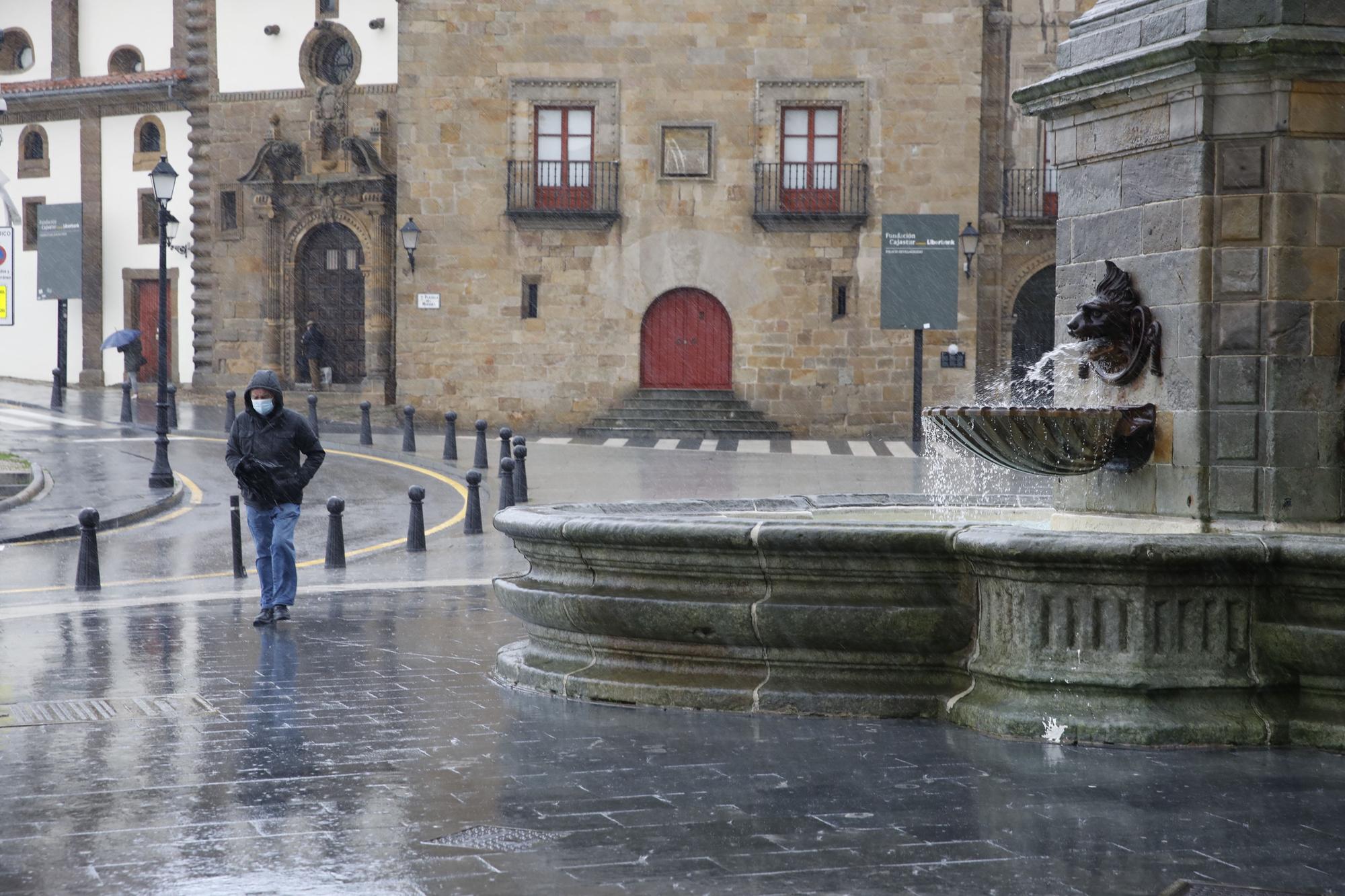 Puente pasado por agua en Gijón