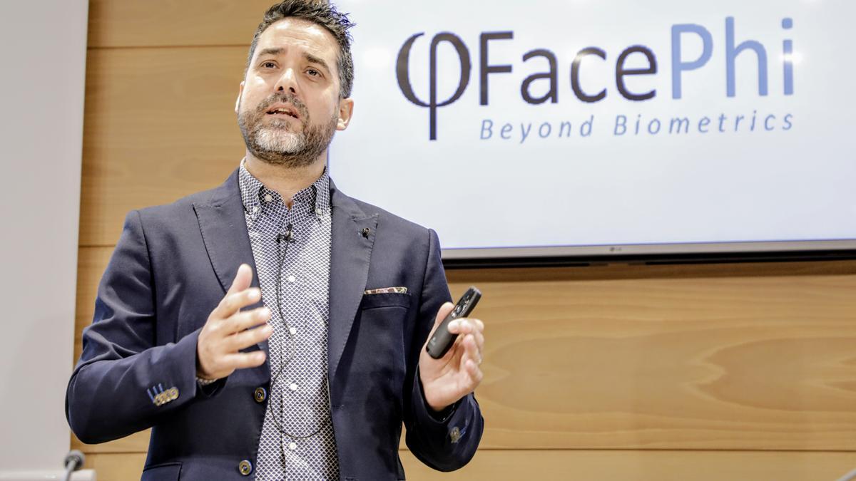 El CEO de FacePhi, Javier Mira.