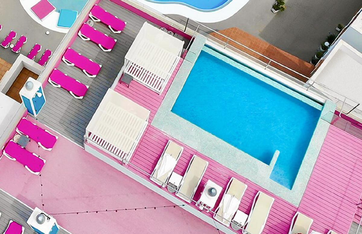 El Hotel Ritual cuenta con una zona nudista.