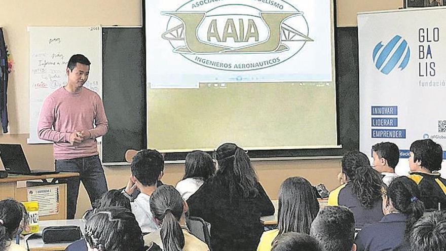 El proyecto Aula-Empresa lleva el emprendedurismo al colegio