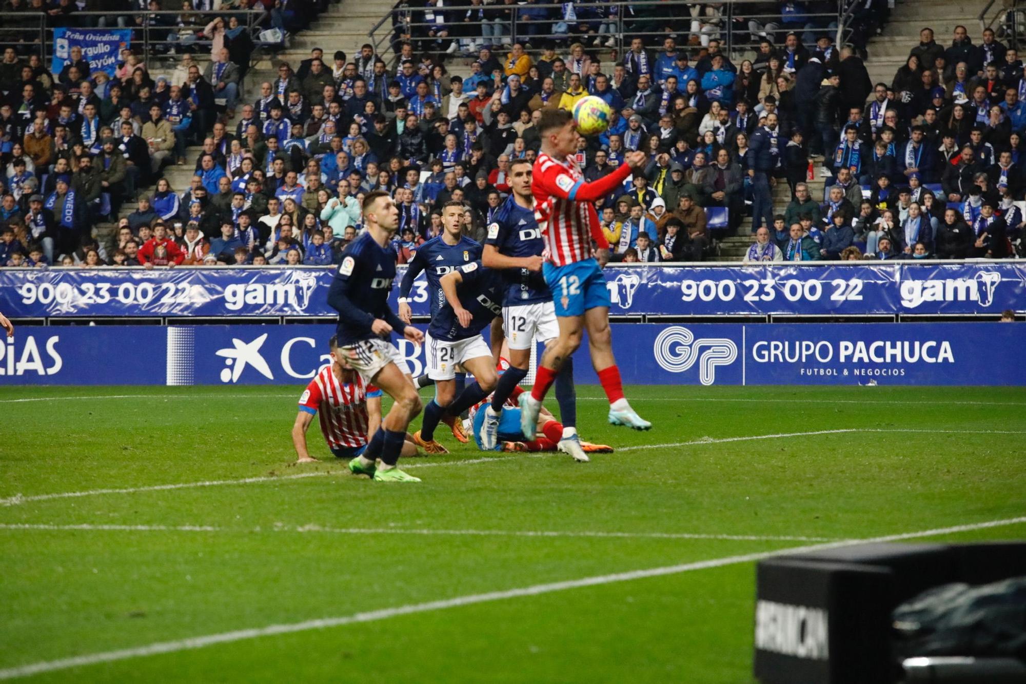 En imágenes: así se vivió el derbi en el Tartiere