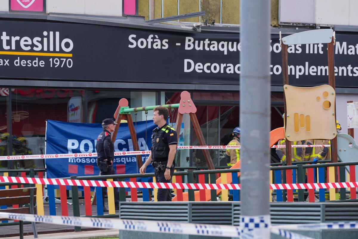 Un muerto por el derrumbe en el Centro Comercial de Sabadell