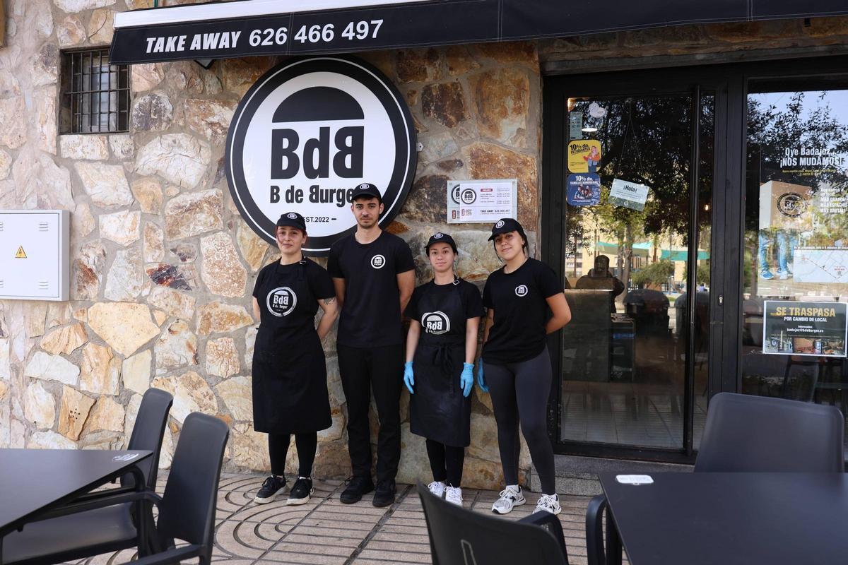 Los trabajadores del BdeBurger.