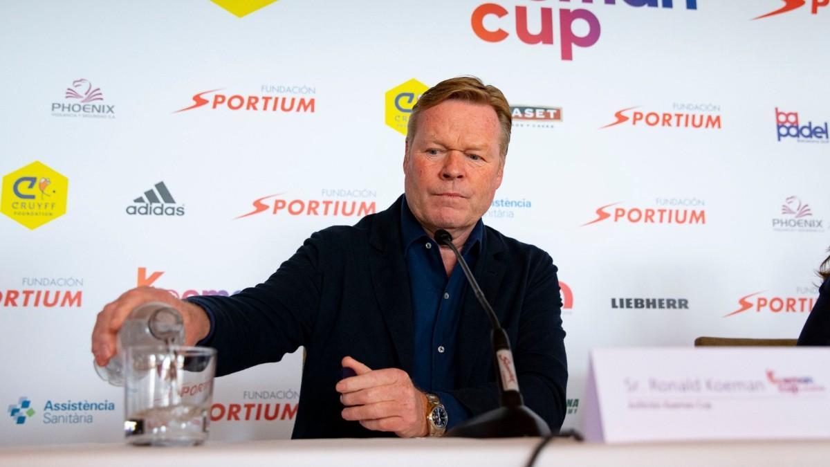 Koeman: "Cuando yo me fui, el Real Madrid estaba a 8 puntos, ahora casi al doble"