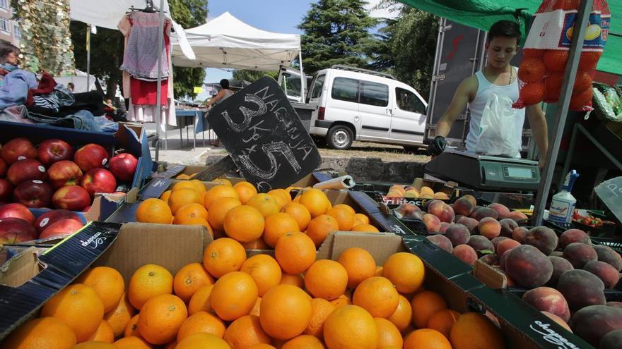 El comercio ambulante de Córdoba propone celebrar un mercadillo nocturno en primavera