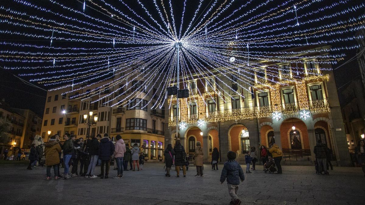 Iluminación navideña del pasado año en la Plaza Mayor.