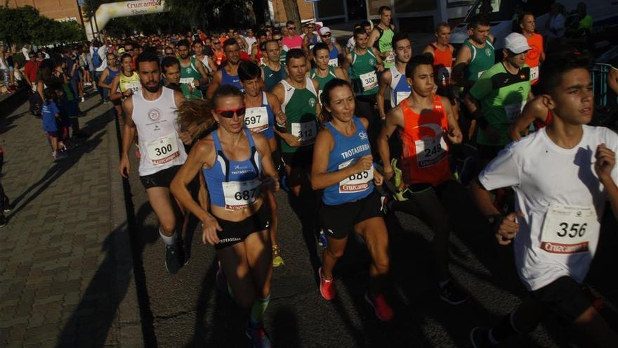 Ismail Serroukh y Raquel Hernández vencen en La Fuensanta