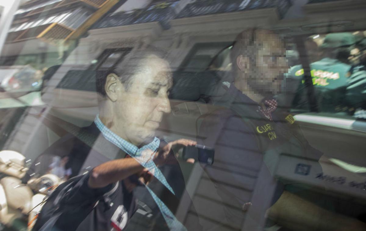 Así vigiló la Guardia Civil a Zaplana hasta llegar al banco suizo