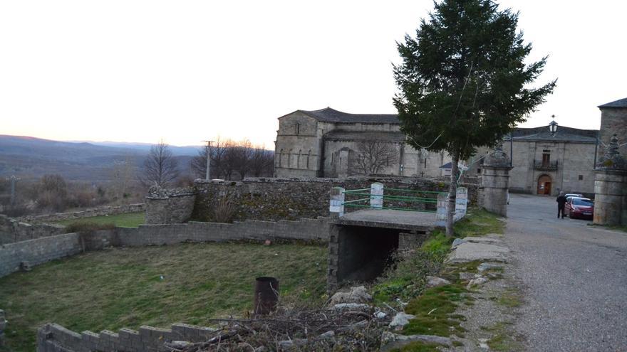 Por San Martino; a Mombuey, a su torre y a María de San Martín