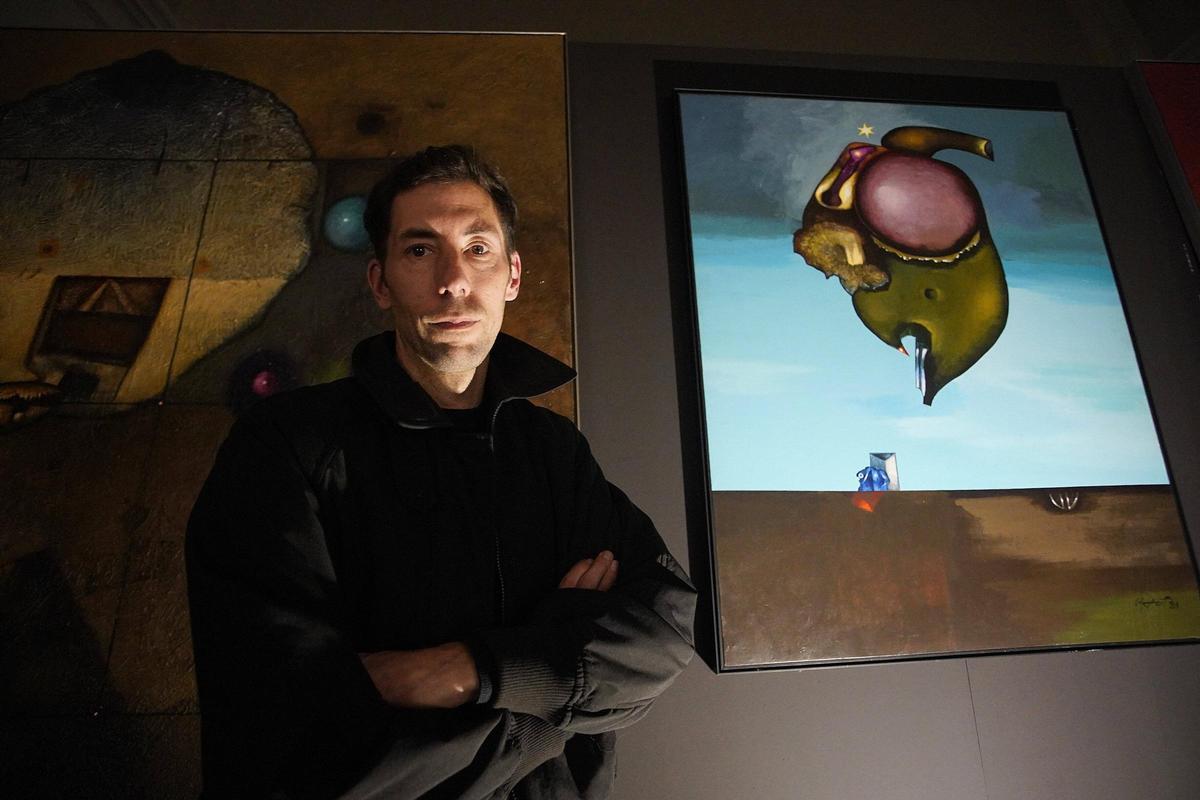 Joan Lluís Cuixart, en l'exposició que es pot visitar a Les Bernardes sobre el seu pare.