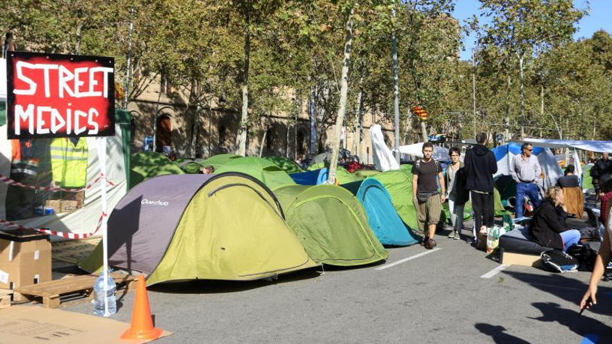 Tendes a l&#039;acampada de plaça Universitat.