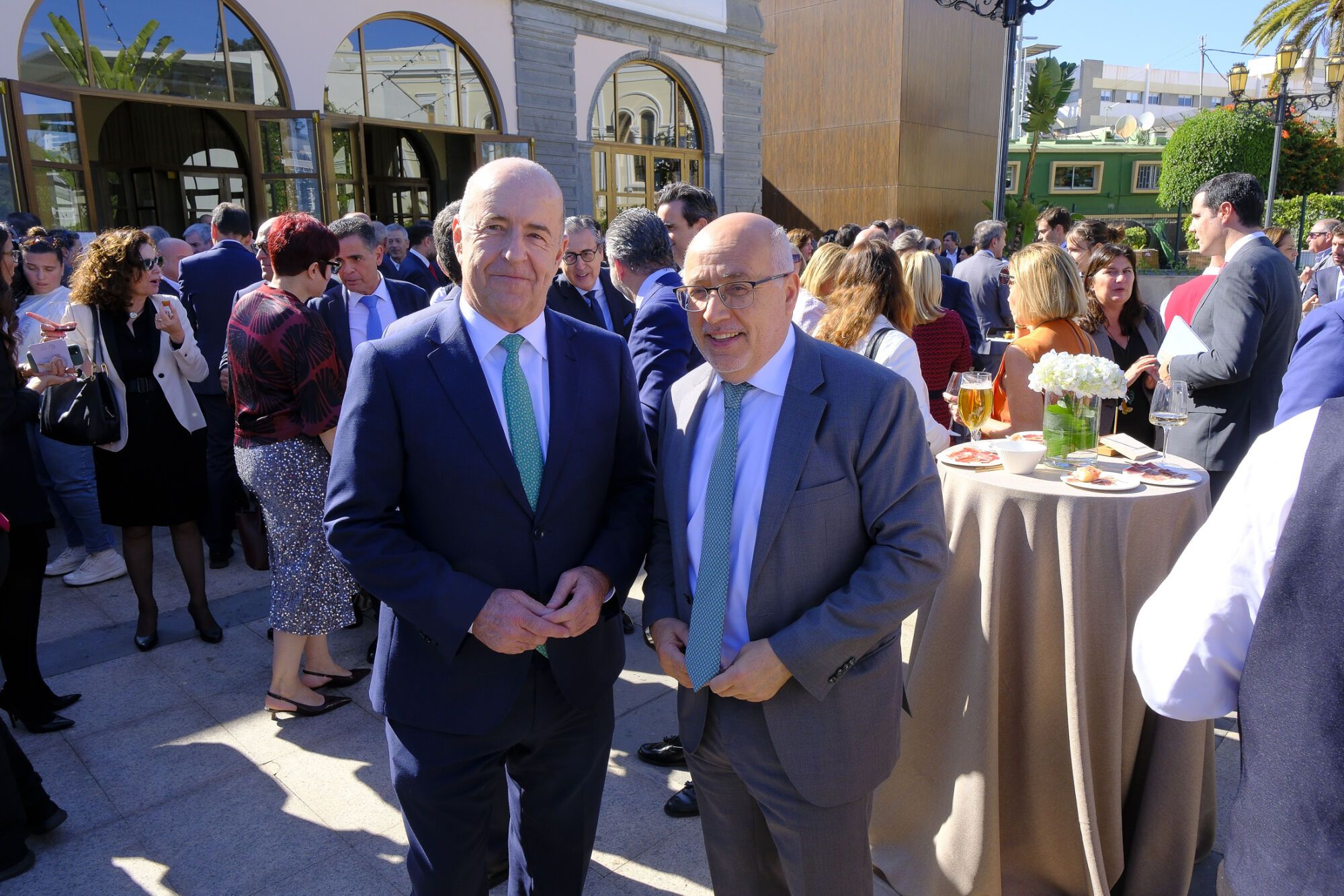 Comida navideña de la Confederación Canaria de Empresarios (CCE) en Las Palmas de Gran Canaria