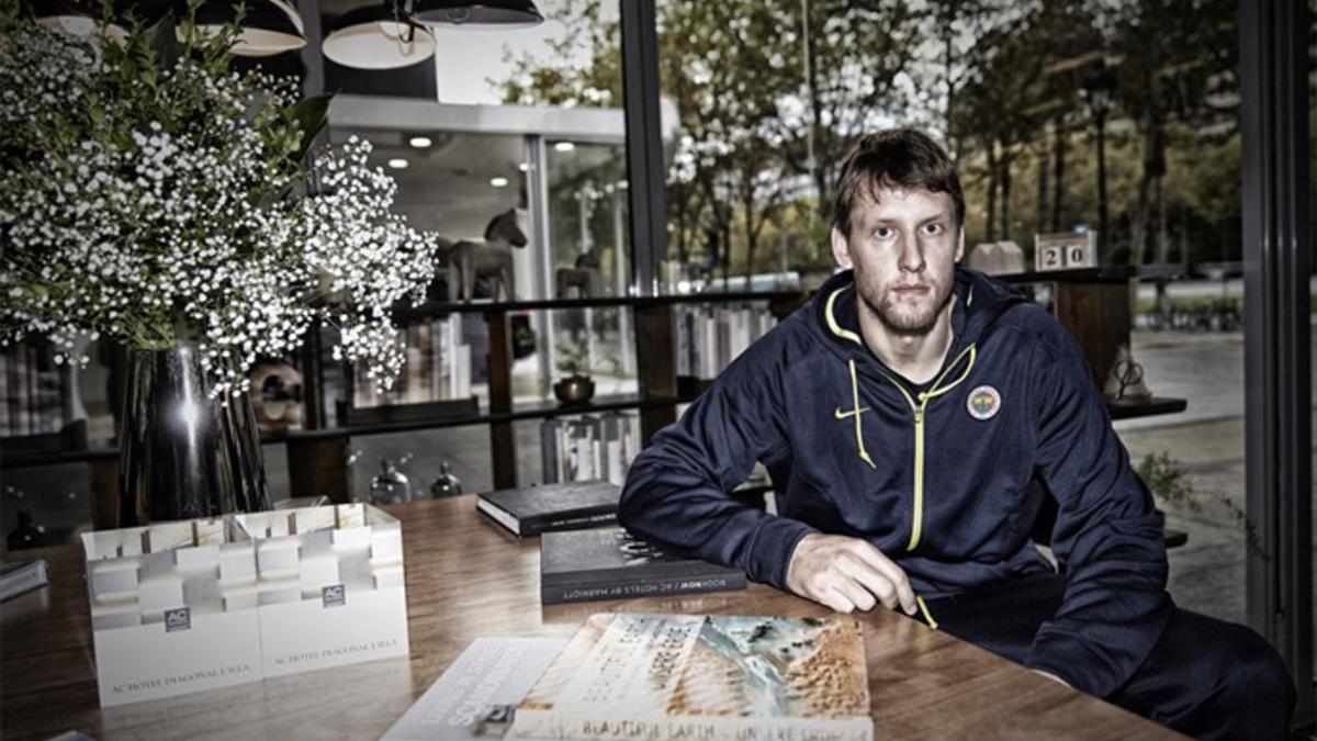 Jan Vesely lucha por conquistar la Euroliga con el Fenerbahçe